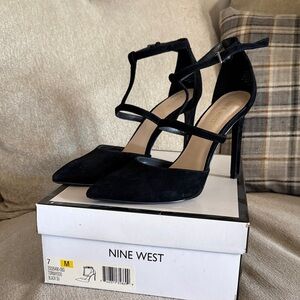 Nine West Elegant Black Heels